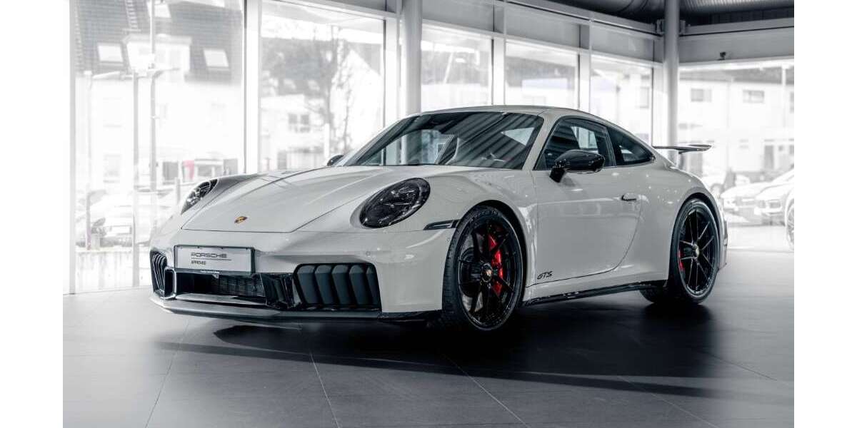 Porsche 992 9.900 km 174.900 &euro; Hofheim Taunus 65719