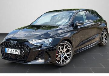 Audi RS3 2.900 km 71.990 &euro; Wiesbaden 65189
