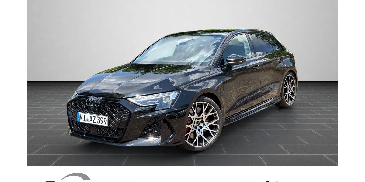 Audi RS3 2.900 km 71.990 &euro; Wiesbaden 65189