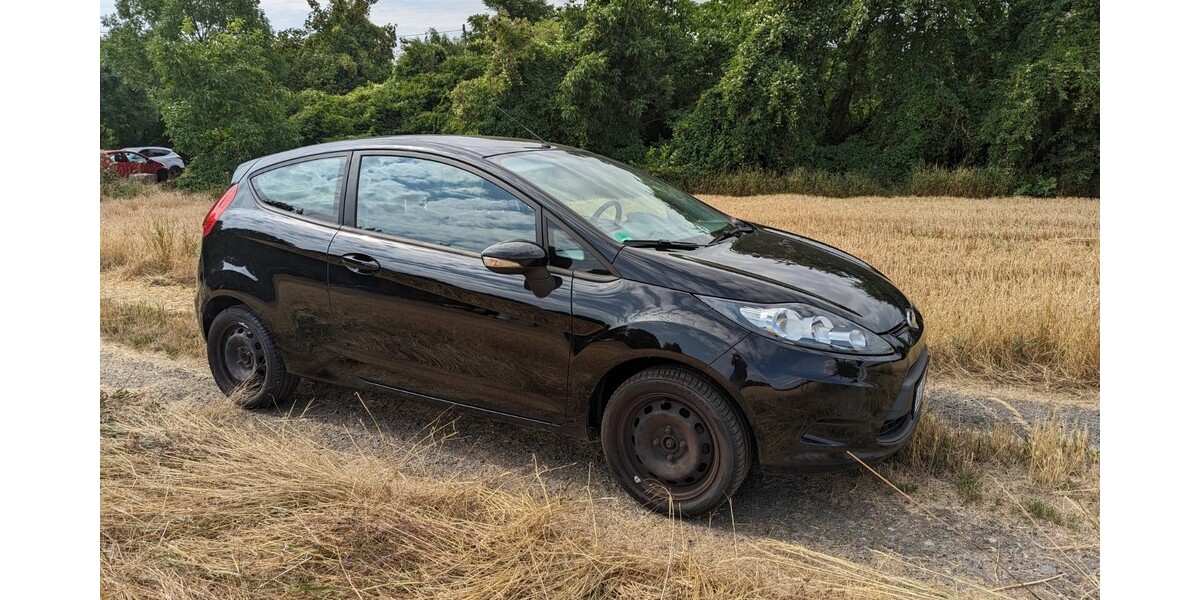 Ford Fiesta 65.530 km 5.300 &euro; Wiesbaden 65183