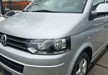VW T5 Transporter 262.000 km 13.999 &euro; Hattersheim 65795