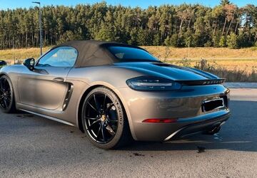 Porsche Boxster 55.000 km 46.500 &euro; Wiesbaden 65527