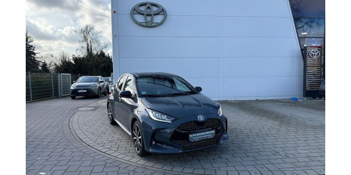 Toyota Yaris 3.700 km 34.690 &euro; Wiesbaden 65203