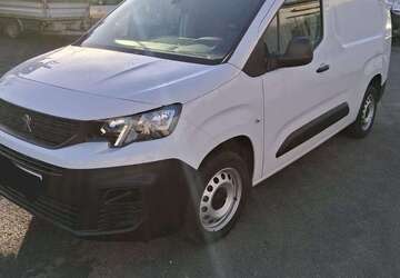 Peugeot Partner 26.000 km 17.990 &euro; Steinbach 61449