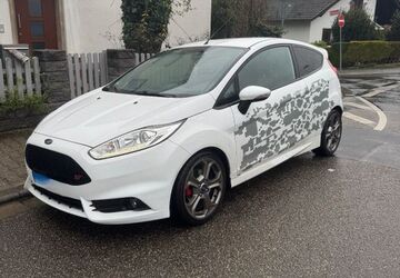 Ford Fiesta 120.700 km 9.000 &euro; Mainz 55130