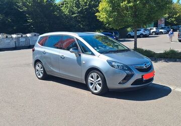 Opel Zafira Tourer 190.800 km 7.900 &euro; Rüsselsheim 65428
