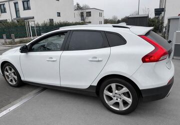 Volvo V40 Cross Country 205.612 km 8.500 &euro; Wiesbaden 65205