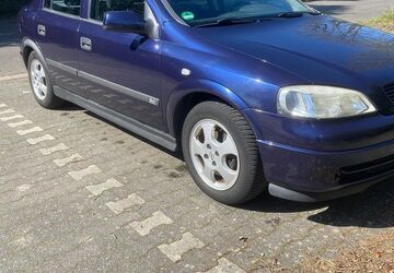 Opel Astra 166.711 km 1.600 &euro; Hofheim am Taunus 65719