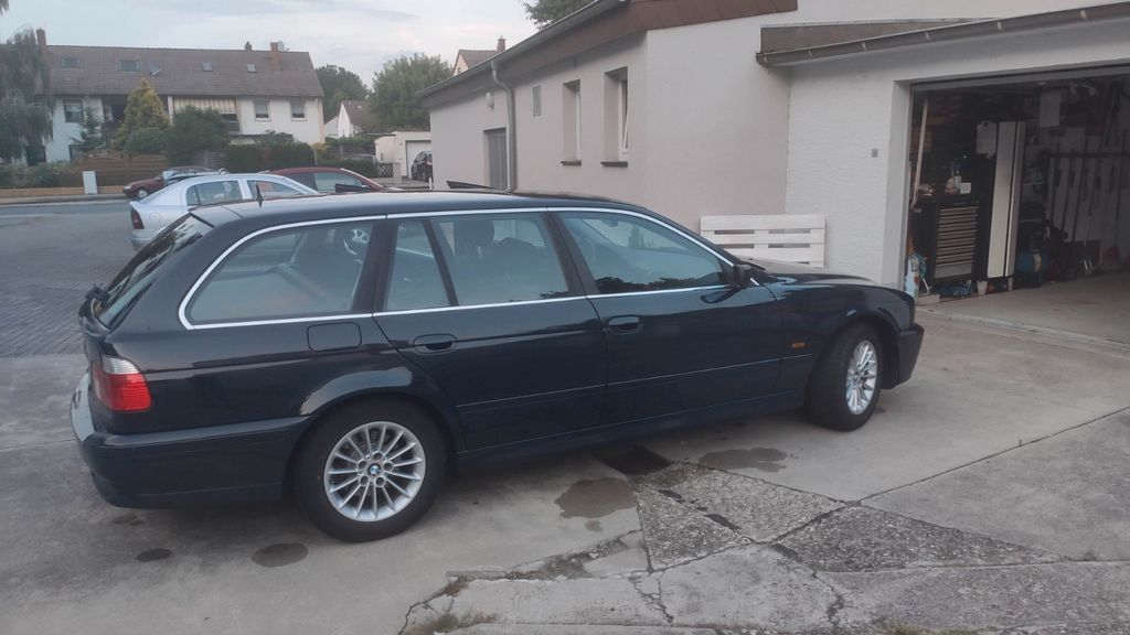 BMW 520 300.000 km 3.500 &euro; Rüsselsheim am Main 65428