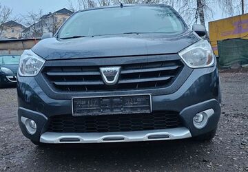 Dacia Lodgy 182.110 km 5.800 &euro; Wiesbaden 65201