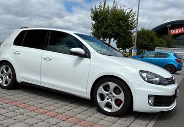 VW Golf 114.000 km 10.500 &euro; Wiesbaden 65191