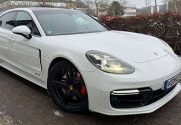 Porsche Panamera 120.000 km 69.900 &euro; Taunusstein 65232