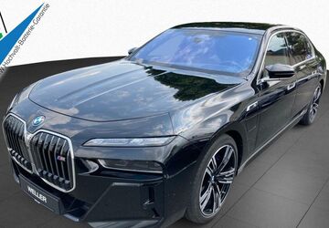 BMW M760 55.366 km 103.750 &euro; Kronberg 61476