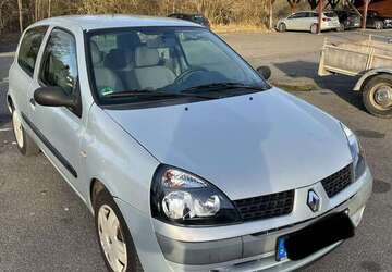 Renault Clio 99.400 km 1.890 &euro; Taunusstein 65232