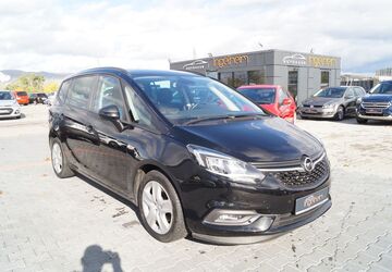 Opel Zafira Tourer 124.980 km 8.890 &euro; Ingelheim 55218
