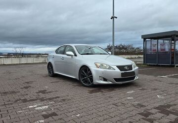 Lexus IS 250 270.000 km 5.900 &euro; Kelsterbach 65151