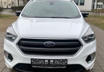 Ford Kuga 130.727 km 14.699 &euro; Mainz-Kastel 55252