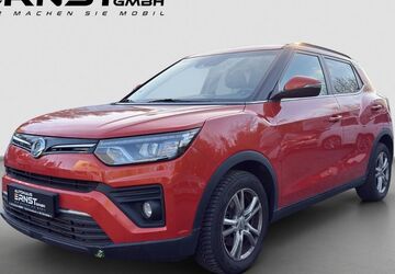 SsangYong Tivoli 23.600 km 17.490 &euro; Bad Schwalbach 65307