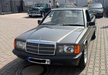 Mercedes-Benz 190 125.000 km 8.999 &euro; Königstein im Taunus 61462