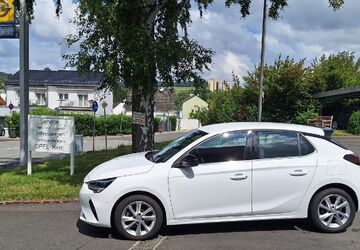 Opel Corsa 29.300 km 19.387 &euro; Taunusstein 65232