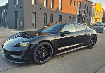 Porsche Taycan 72.000 km 56.900 &euro; Mainz KAstel 55252