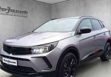 Opel Grandland (X) 22.331 km 23.950 &euro; Rüsselsheim 65428