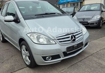 Mercedes-Benz A 160 78.000 km 8.990 &euro; Liederbach 65835