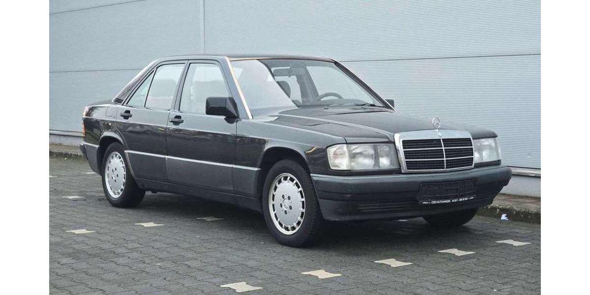Mercedes-Benz 190 97.728 km 6.700 &euro; Wiesbaden 65201