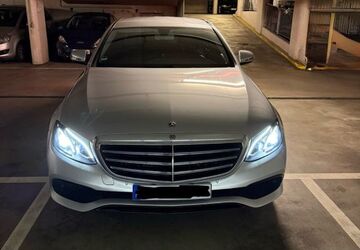 Mercedes-Benz E 220 131.000 km 22.999 &euro; Mainz 55116