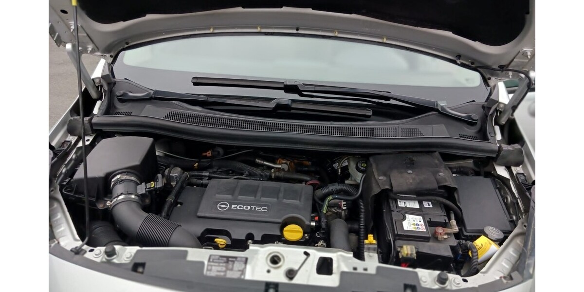 Opel Meriva 83.000 km 6.999 &euro; Oestrich-Winkel 65375