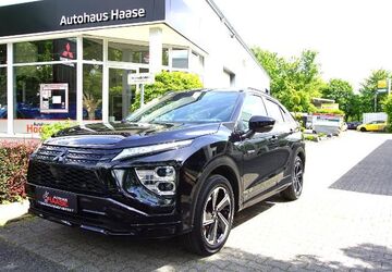 Mitsubishi Eclipse Cross 13.788 km 29.500 &euro; Wiesbaden 65205