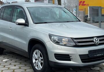 VW Tiguan 105.800 km 9.990 &euro; Ginsheim-Gustavsburg 65462