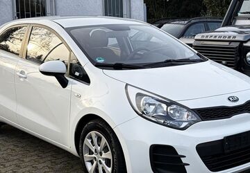 Kia Rio 78.000 km 6.999 &euro; Wiesbaden 65199