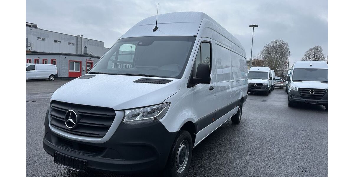 Mercedes-Benz Sprinter 178.181 km 29.950 &euro; Mainz 55122
