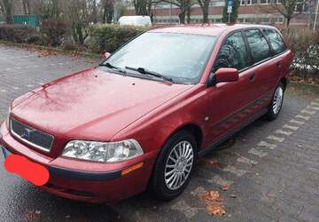 Volvo V40 121.000 km 3.900 &euro; Kelkheim 65779