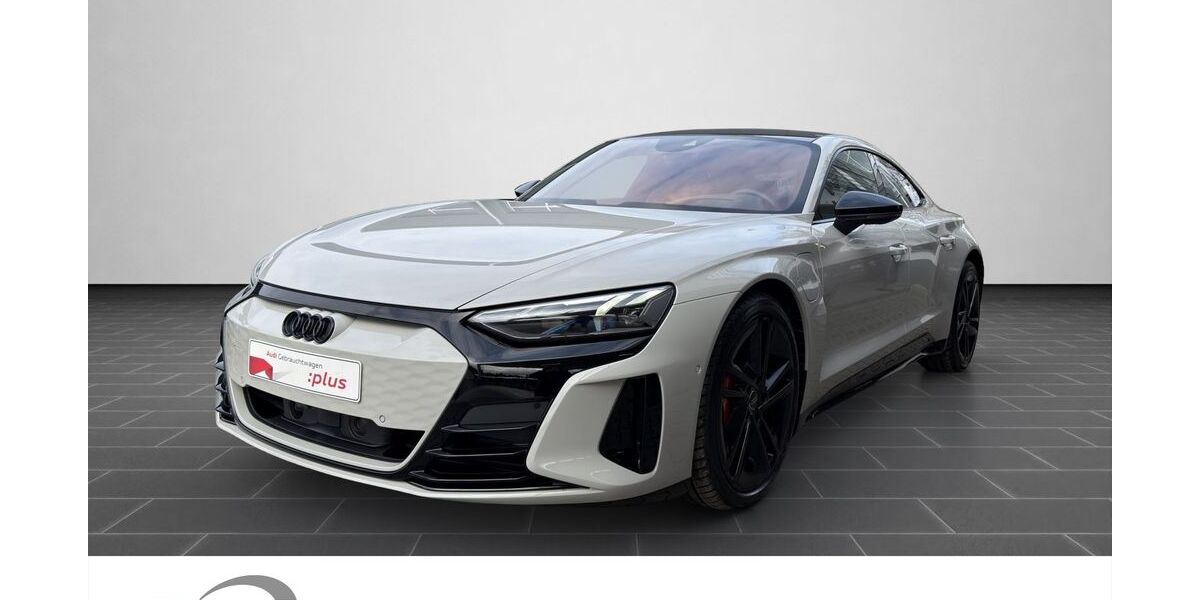 Audi RS e-tron GT 64.919 km 68.450 &euro; Wiesbaden 65189