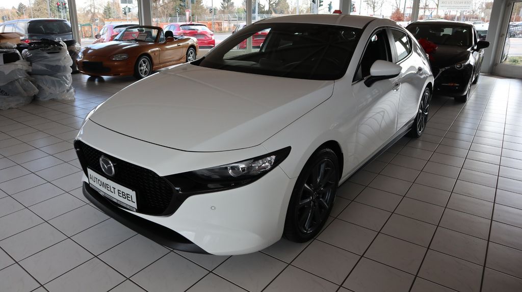 Mazda 3 48.000 km 19.410 &euro; Wiesbaden 65199