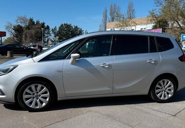 Opel Zafira Tourer 76.527 km 16.950 &euro; Raunheim 65479