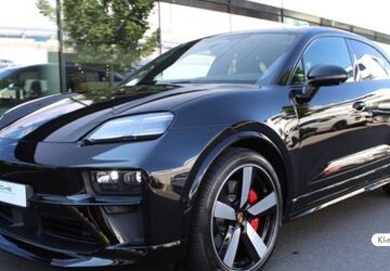 Porsche Macan 9.900 km 114.900 &euro; Wiesbaden 65187