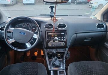 Ford Focus 200.000 km 2.500 &euro; Niedernhausen 65527