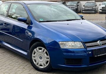 Fiat Stilo 226.000 km 999 &euro; Wiesbaden 65201