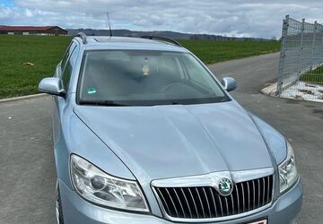 Skoda Octavia 180.000 km 3.200 &euro; Oberursel 61440