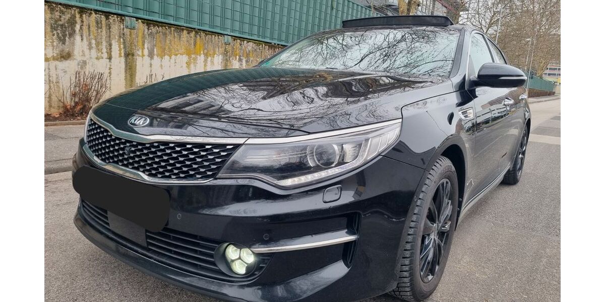 Kia Optima 235.000 km 8.900 &euro; Wiesbaden 65187