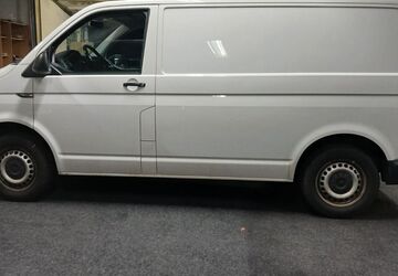 VW T6 Transporter 142.500 km 12.750 &euro; Rüsselsheim 65428