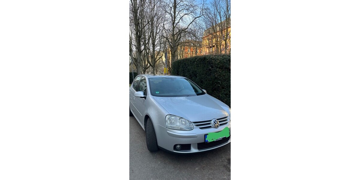 VW Golf V 154.000 km 5.000 &euro; Wiesbaden 65183