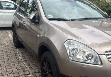 Nissan Qashqai 195.000 km 5.000 &euro; Wiesbaden 65205