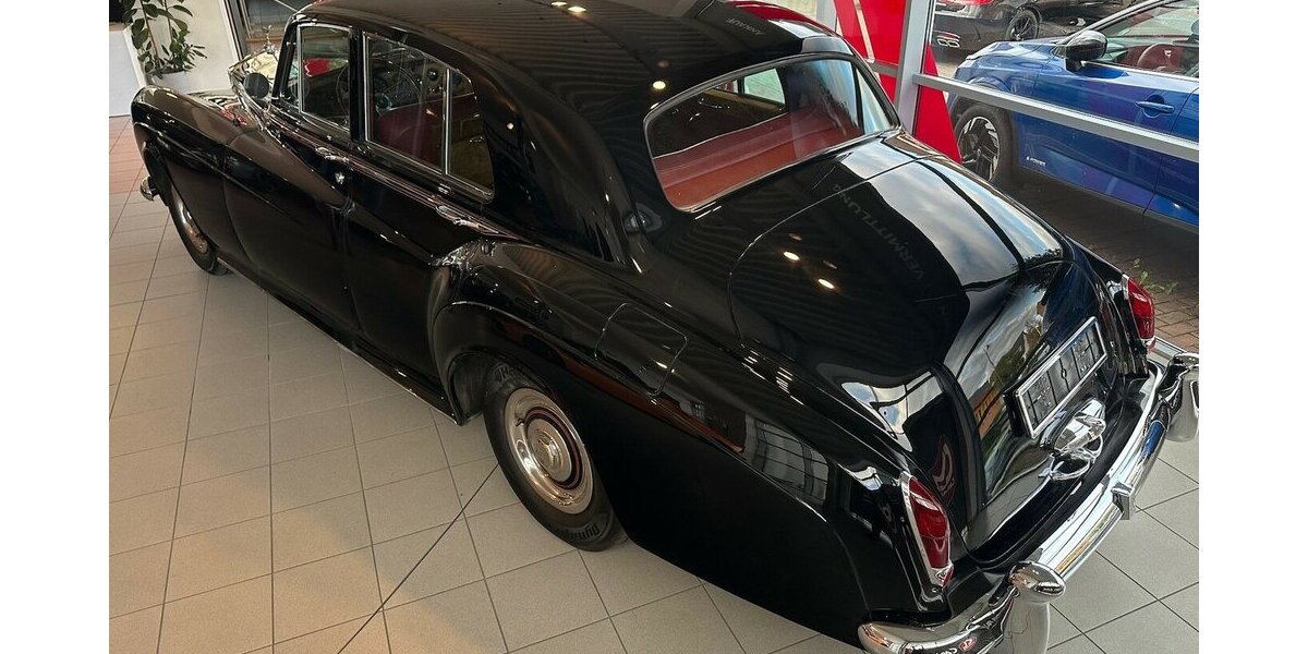 Rolls Royce Silver Cloud III 6.2 |Schwarz-Rot|Classic Data 2| 112.506 km 42.999 &euro; Mainz-Kostheim 55246