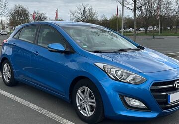 Hyundai i30 140.000 km 9.800 &euro; Wiesbaden 65201