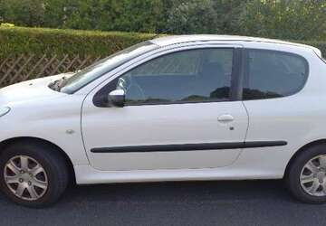 Peugeot 206 105.250 km 2.500 &euro; Hahnstätten 65623