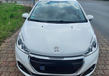 Peugeot 208 64.500 km 8.290 &euro; Nackenheim 55299